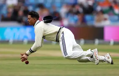 India's Fielding Blunders Under Scrutiny After First Test Loss to England
or
Ex-Selector Blasts India's Costly Dropped Catches in England Test Defeat