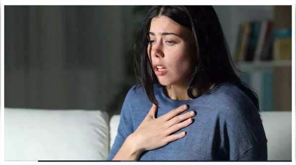 Importance of not ignoring potential colon cancer symptoms