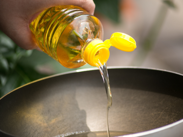 Bottles of vegetable oil, representing brominated vegetable oil